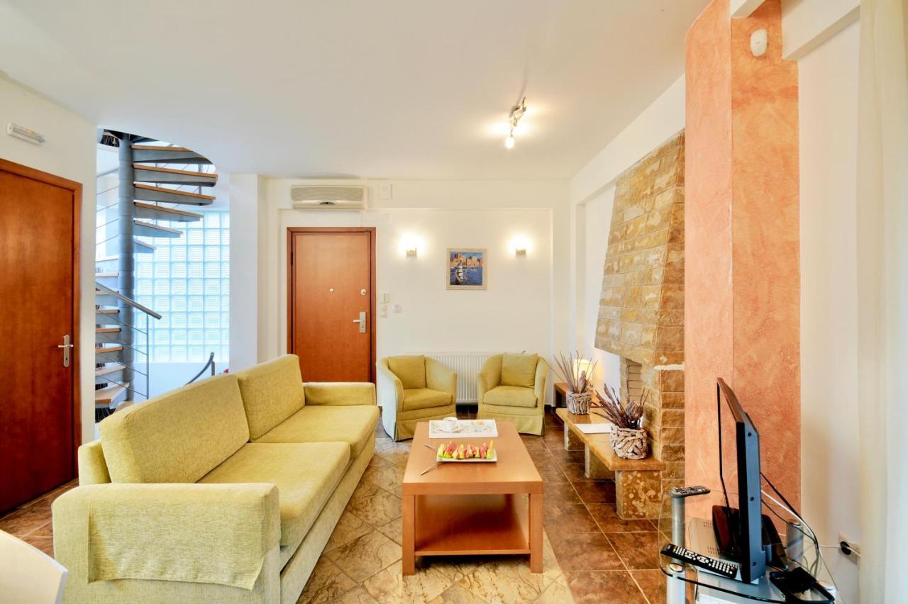 Sani Polyastron Hotel & Spa Bagian luar foto