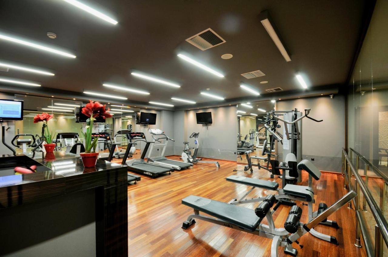 Sani Polyastron Hotel & Spa Bagian luar foto