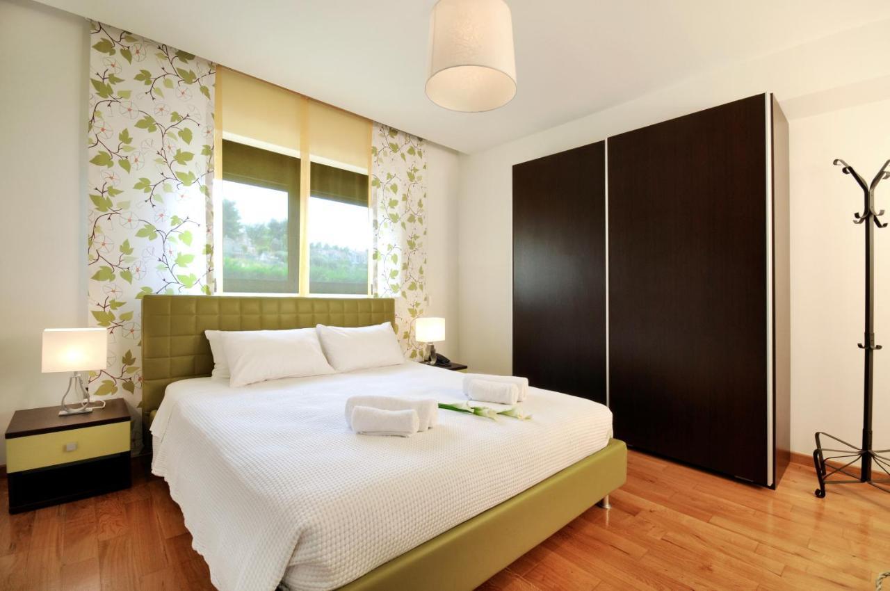 Sani Polyastron Hotel & Spa Bagian luar foto