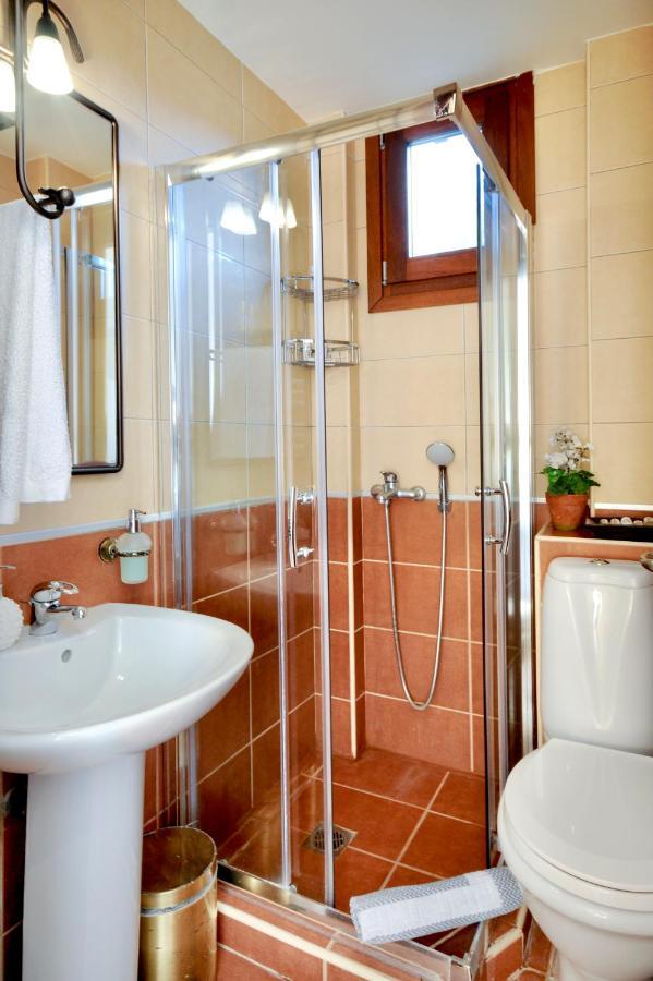Sani Polyastron Hotel & Spa Bagian luar foto