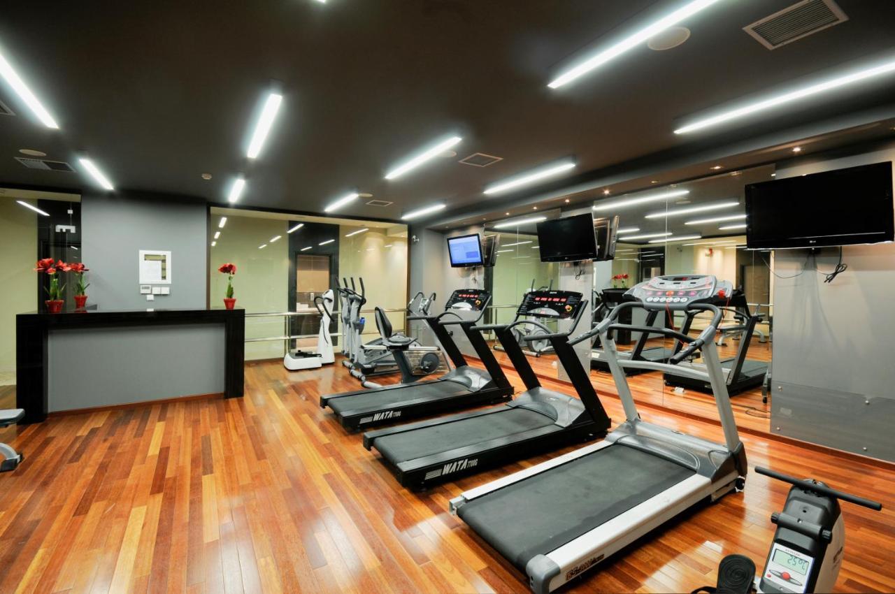Sani Polyastron Hotel & Spa Bagian luar foto