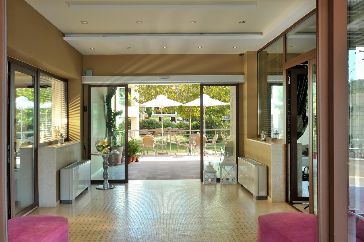 Sani Polyastron Hotel & Spa Bagian luar foto